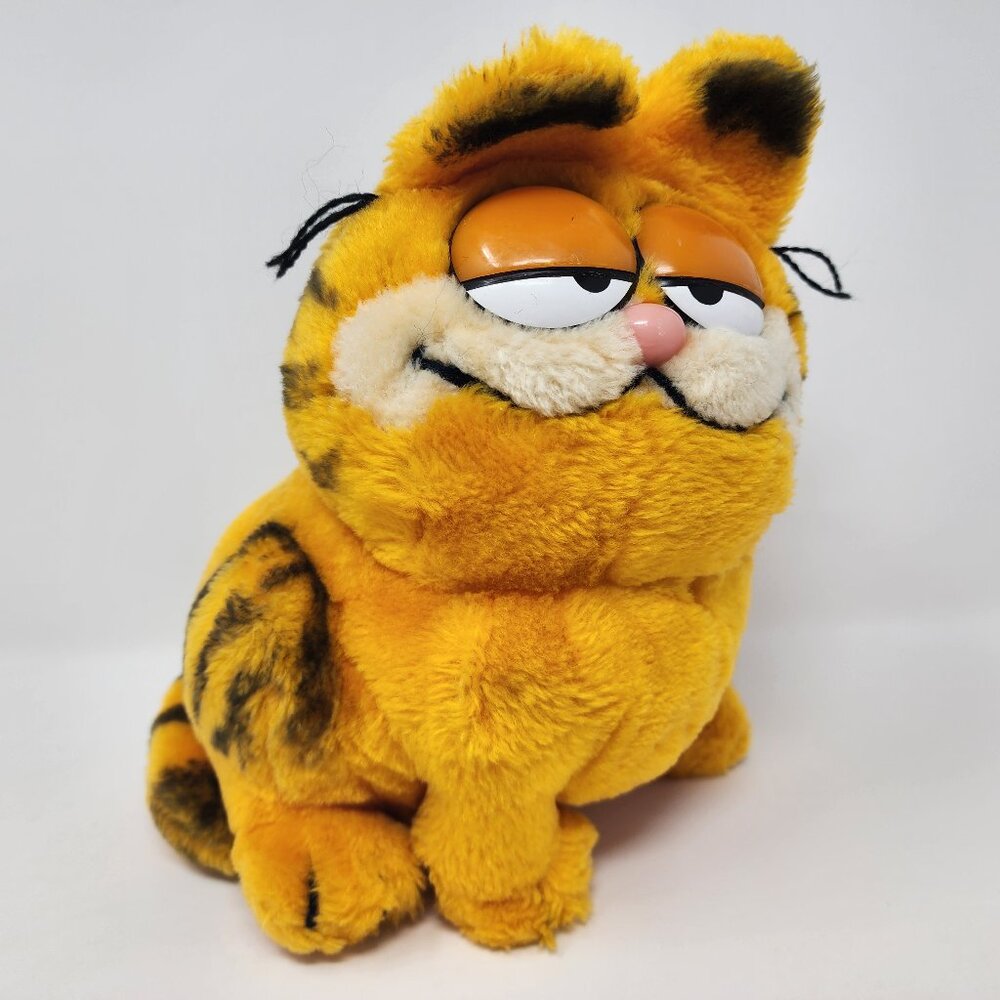 Vtg 1981 Dakin Garfield Cat Sitting 9" Plush Shredded Clippings Stuffed Animal - Picture 3 of 15